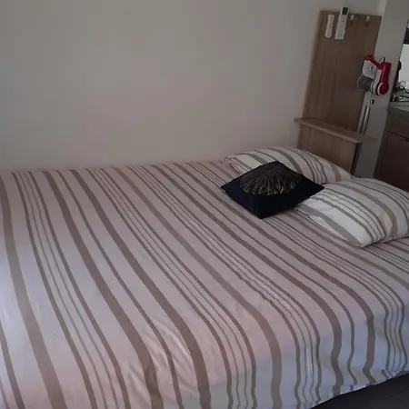 Heliopolis J 201 アパート アグド